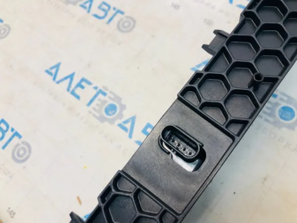 Жалюзи радиатора охлаждения 23278689 General Motors