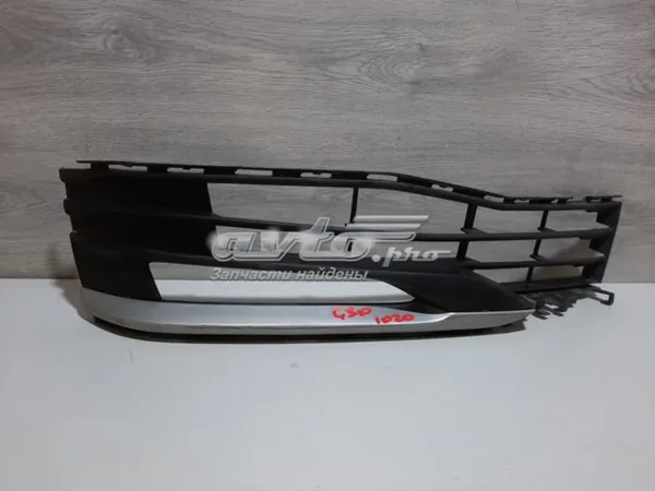 Решетка бампера переднего левая 51117385277 BMW