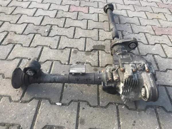 Передний редуктор 4460310020 Porsche