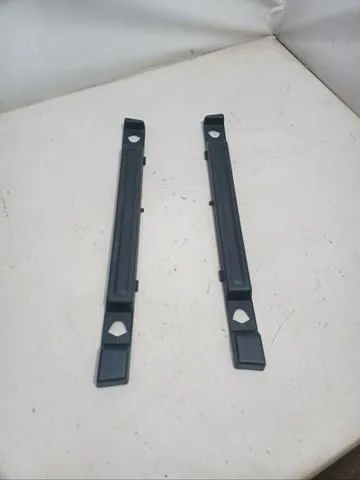  LR060503 Land Rover