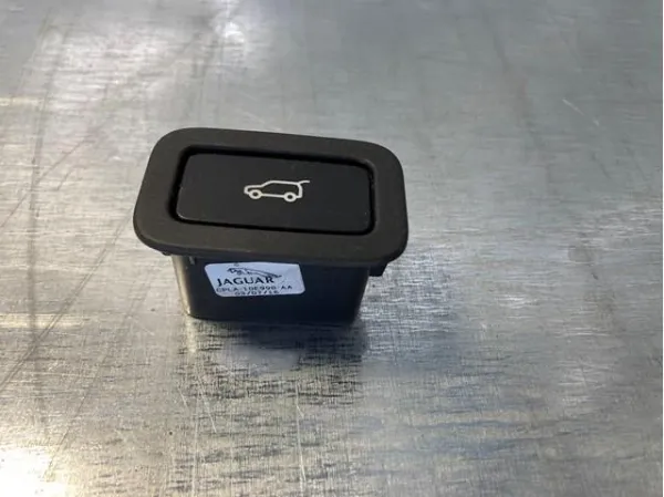 Кнопка привода замка багажника CPLA10E998AA Land Rover