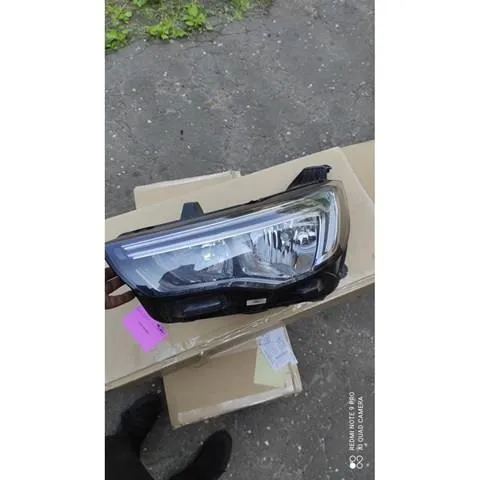 Левая фара YP00015780 Opel