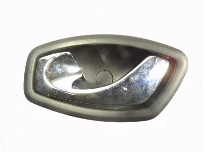 Ручка двери левой внутренняя передняя/задняя RENAULT 806716611R