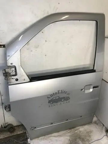 Дверь передняя левая Mercedes Vito I