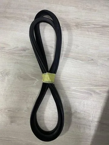 Уплотнитель двери задней левой (на кузове) BMW 51727409191