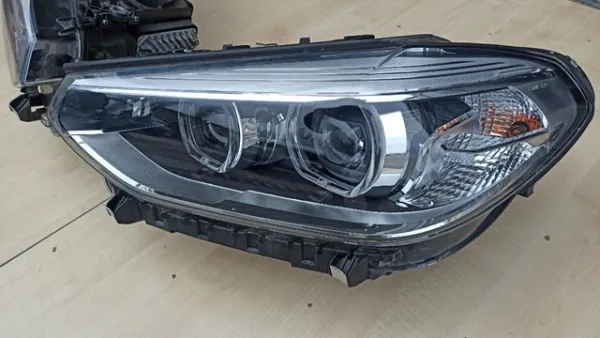  8739651 BMW
