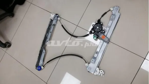 Стеклоподъемник передней правой двери 807201LA0A Nissan/Infiniti