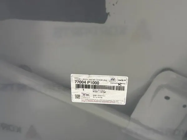 Дверь задняя правая 77004P1000 Hyundai/Kia