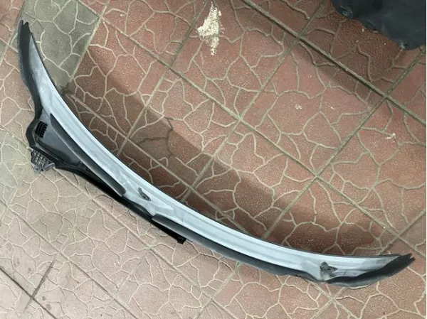 Купить 51717301013 BMW Водосток лобового стекла, жабо