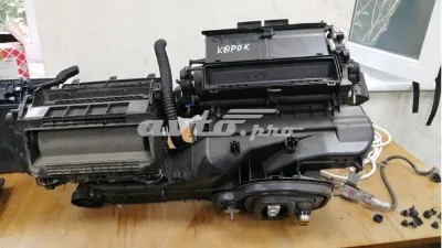 Корпус вентилятора печки (отопителя салона), в сборе VAG 5Q1820007D