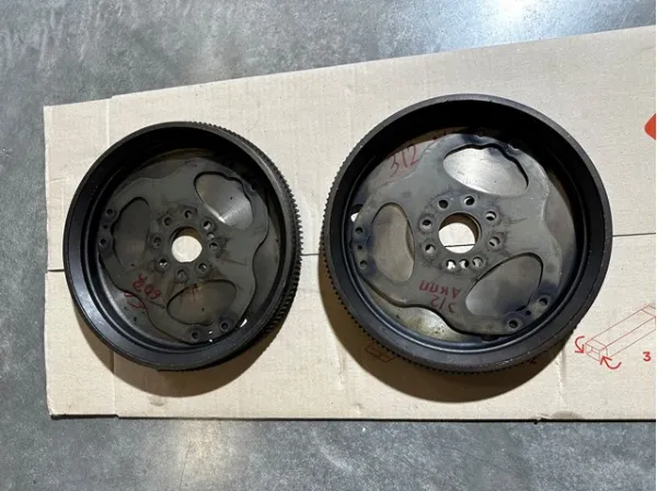 Маховик A6050302905 Mercedes