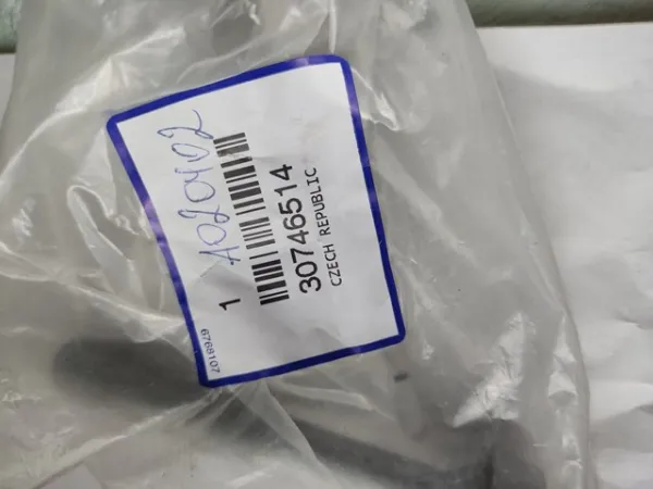Шкив коленвала 30746514 Volvo