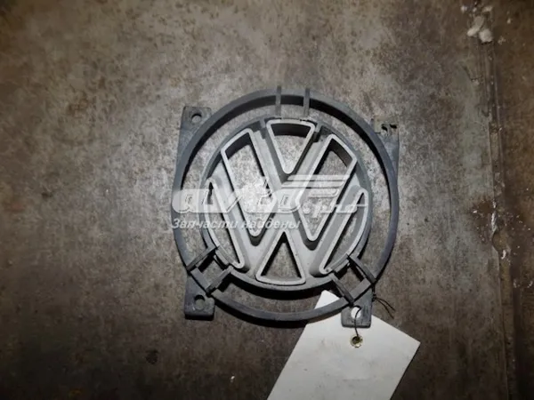 Эмблема крышки багажника Volkswagen Passat B3, B4