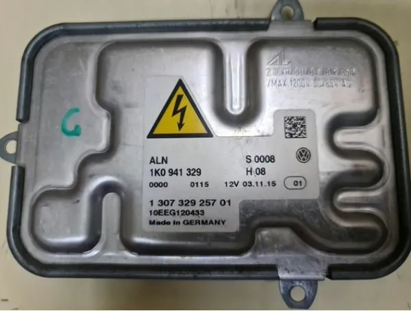 130732925700 VAG