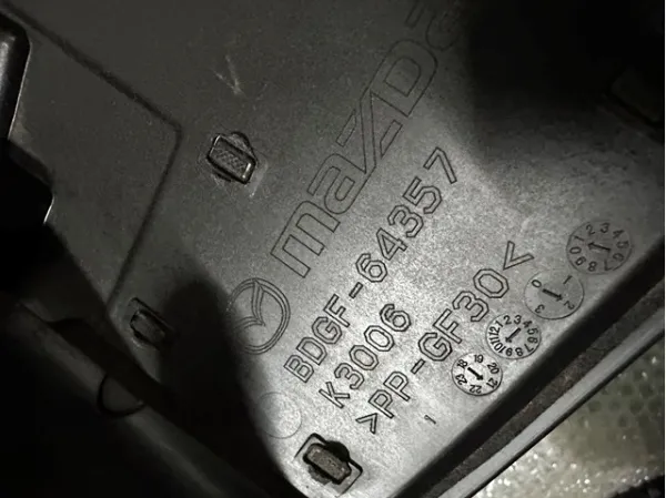  BDGF64357 Mazda