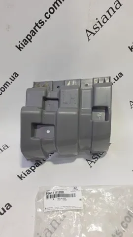Кронштейн бампера заднего правый 86614S1000 Hyundai/Kia