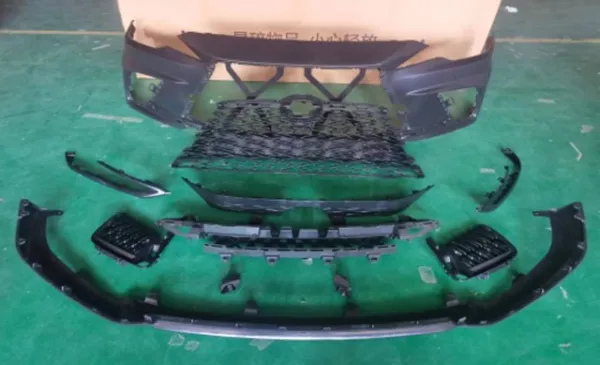 Решетка радиатора 531010E620 Toyota