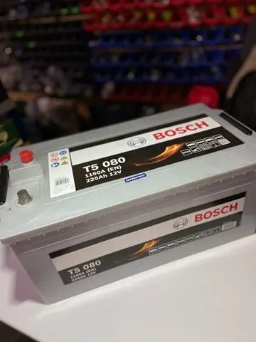 АКБ Бош 225 А/ч 12 В (T5080)