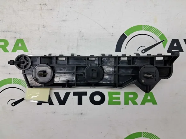 Кронштейн бампера переднего левый 622236RA0A Nissan/Infiniti