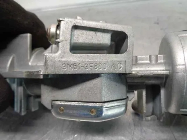 Замок зажигания Ford Fusion JU