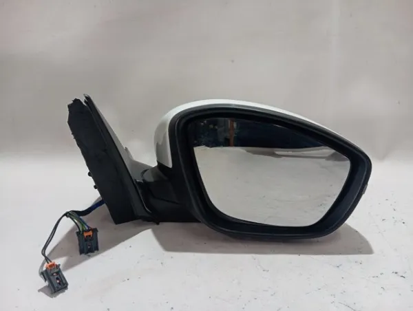 Правое зеркало 98260171XT Peugeot/Citroen