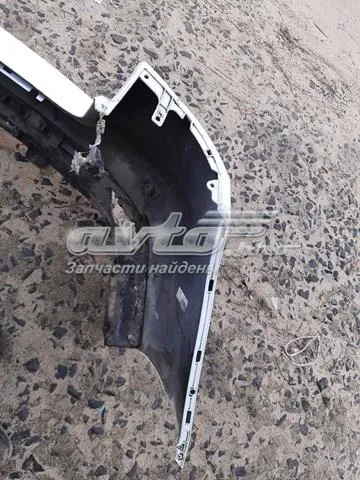 Задний бампер 850220005R Renault (RVI)