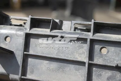 Решетка радиатора VAG 4M0807233C