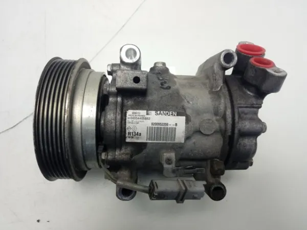 Компрессор кондиционера 8200953359B Renault (RVI)