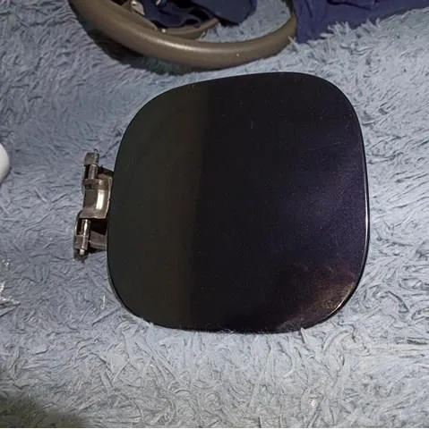 Лючок (дверца) бензобака Mitsubishi Outlander III внедорожник (GF, GG) (2010 - 2022) цена, от 19.02 USD