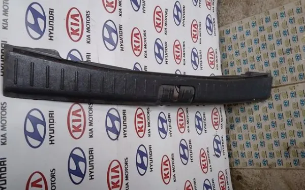  857712E000 Hyundai/Kia