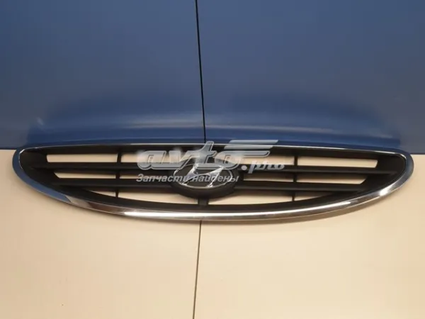 Решетка радиатора 865611A100 Hyundai/Kia