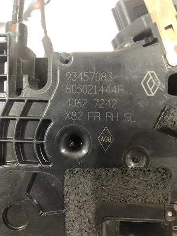 Замок передней правой двери 93457083 Opel
