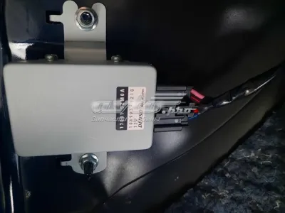 Модуль управления (ЭБУ) топливным насосом NISSAN 170015ZM0A