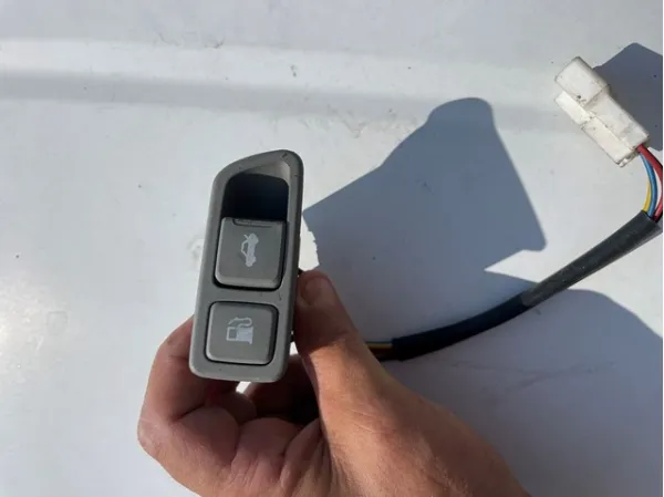  935552T000 Hyundai/Kia