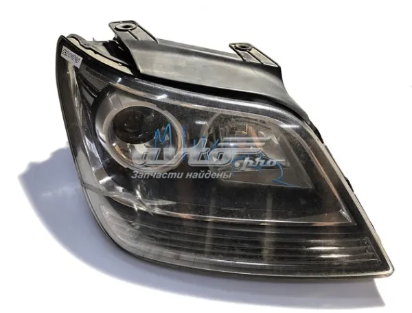 Правая фара 921022J120 Hyundai/Kia