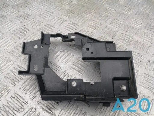 Кронштейн крепления противотуманной фары левой TN3951694A Mazda