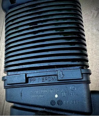  2760909782 Mercedes