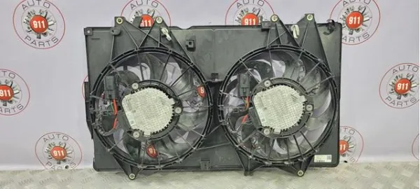 PX3515025A Mazda Диффузор радиатора охлаждения, в сборе с мотором
