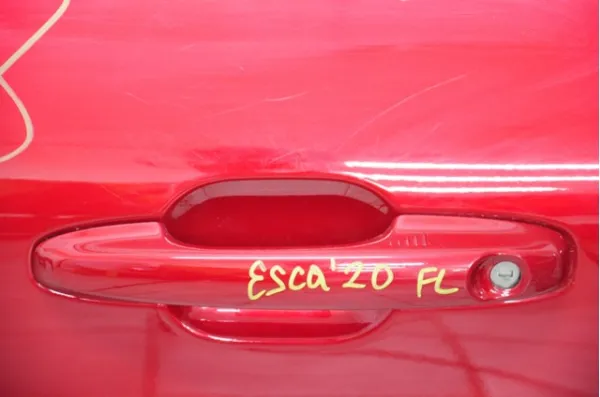 Ручка двери передней наружная правая LJ6Z7822404EKPTM Ford