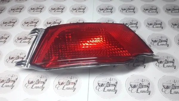 Фонарь заднего бампера правый LR095708 Land Rover