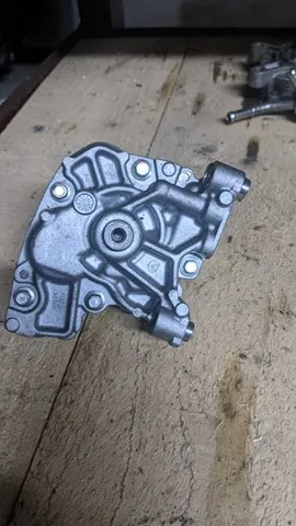 Масляный насос PX1314100 Mazda