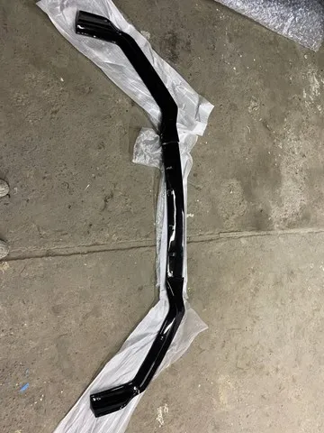 Спойлер переднего бампера 960105NA0A Nissan/Infiniti