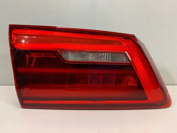 Фонарь задний левый внутренний 7376473 BMW