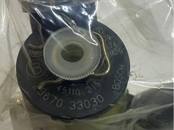 Топливные форсунки 0445110214 Bosch