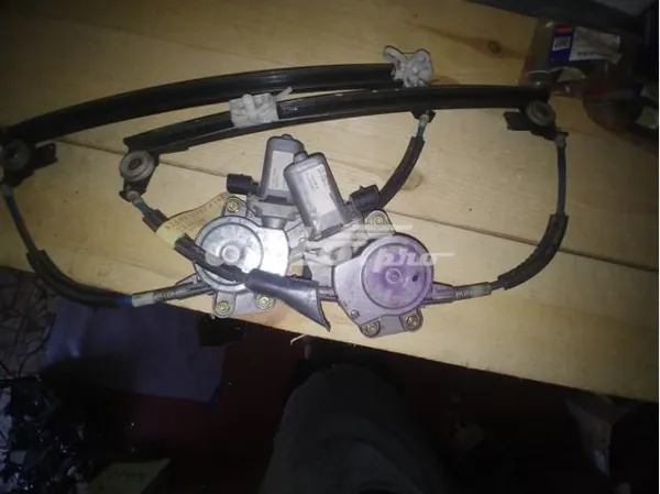 Стеклоподъемник передней левой двери 46751871 Fiat/Alfa/Lancia