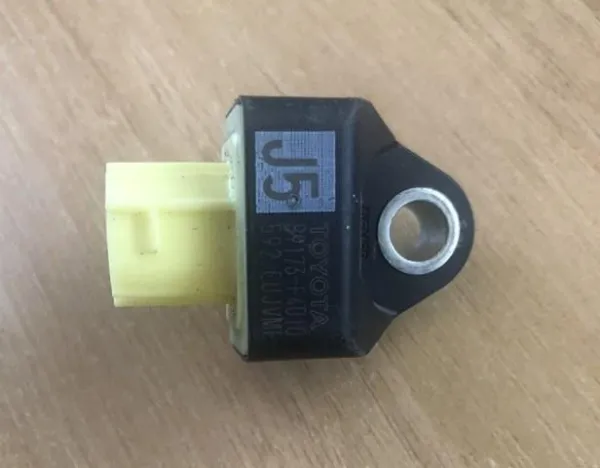 Датчик удара 89173F4010 Toyota