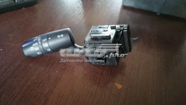 Левый подрулевой переключатель TL0466122A Mazda