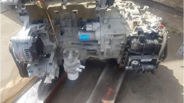  256101U500 Hyundai/Kia