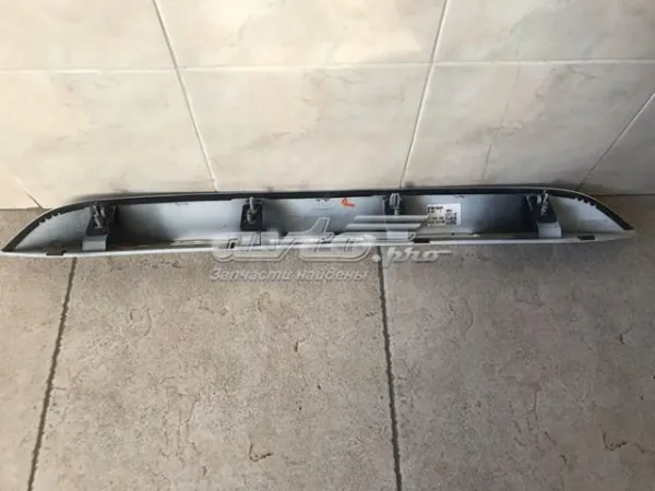 Накладка крышки багажника 9Y0827574AG2X Porsche