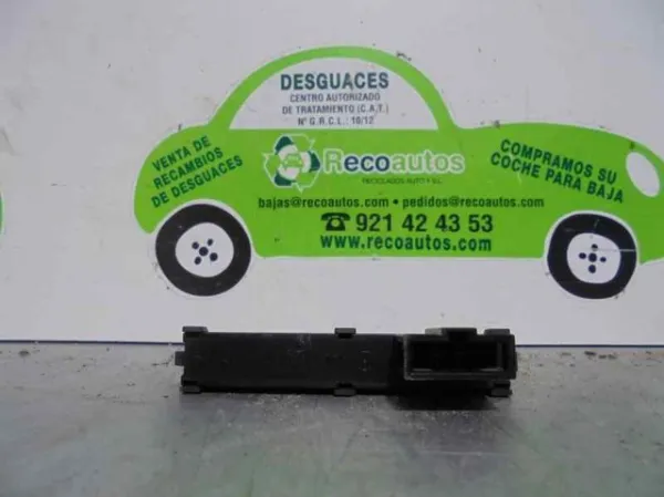 Кнопка отключения подушек безопасности AIRBAG Volkswagen Passat ALLTRACK B8